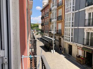 Piso en venta en Antigua Estación FFCC - San Agustín en Burgos