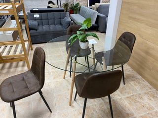 Mesa redonda de cristal + 4 sillas nuevo