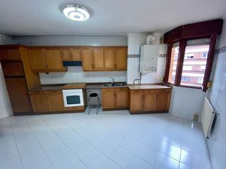 Piso en venta en Laviada en Gijón