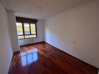 Piso en venta en Laviada en Gijón