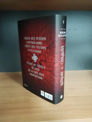 Sangre de dragón (Academia Bloodwing 1) NUEVO