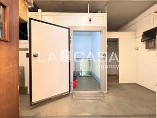 Local comercial en venta en La Verneda i la Pau en Barcelona