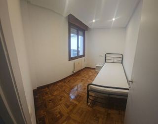 Ático en alquiler en Zona Teatro Campoamor en Oviedo