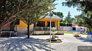 Chalet en venta en Biar