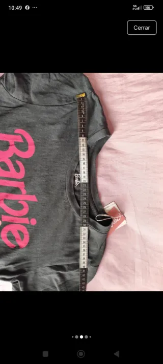 Camiseta Barbie gris logo, nueva sin estrenar