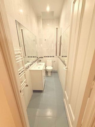 Piso en alquiler en Almagro en Madrid