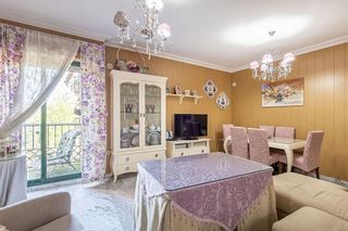 Piso en venta en Cervantes en Granada