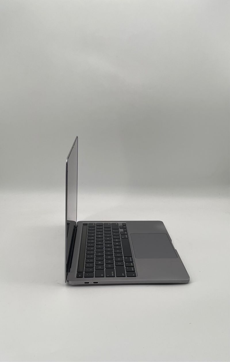 MacBook Pro 13 mid 2020 afbeelding 4