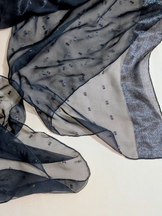 Chal gasa con topos azul marino