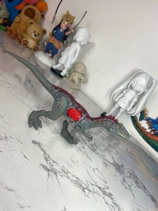 Mattel Monolophosaurus Jurassic World