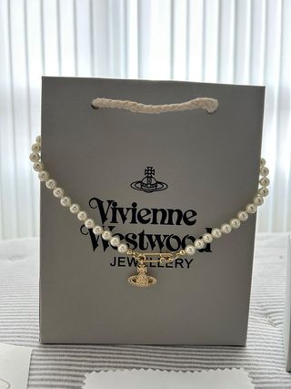 Collar perlas oro Vivienne Westwood