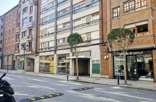 Local comercial en venta en Campo San Francisco - Plaza de América en Oviedo