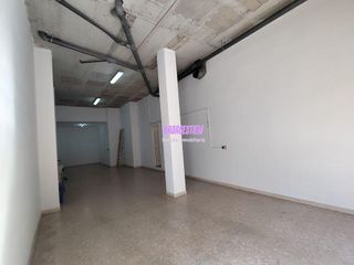 Local comercial en venta en Artigas - Llefià en Badalona