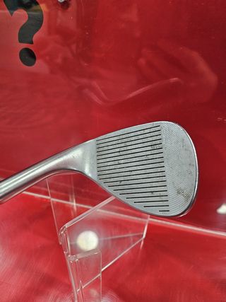 Palo de Golf Cleveland RTX 56 MID 10, Buen estado.