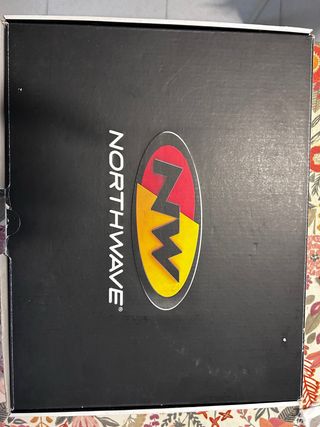 Botas Ciclismo Northwave Talla 44 color negro.