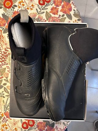 Botas Ciclismo Northwave Talla 44 color negro.