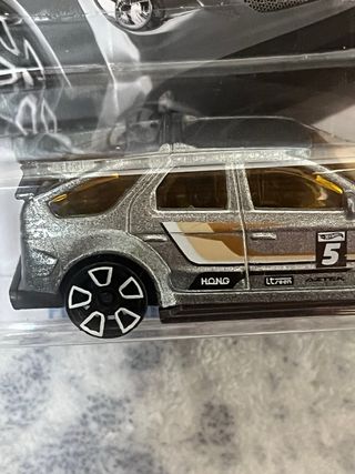 Hot Wheels Pontiac Aztek Custom/Personnalisé