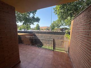 Casa adosada en venta en Ensanche en Alcalá de Henares