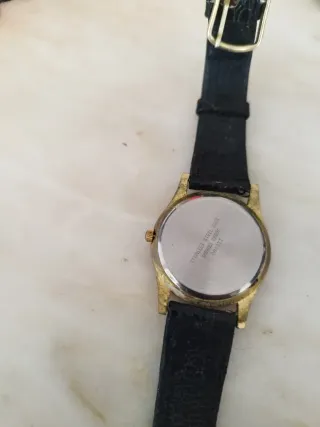 Reloj MECS Dorado y Negro