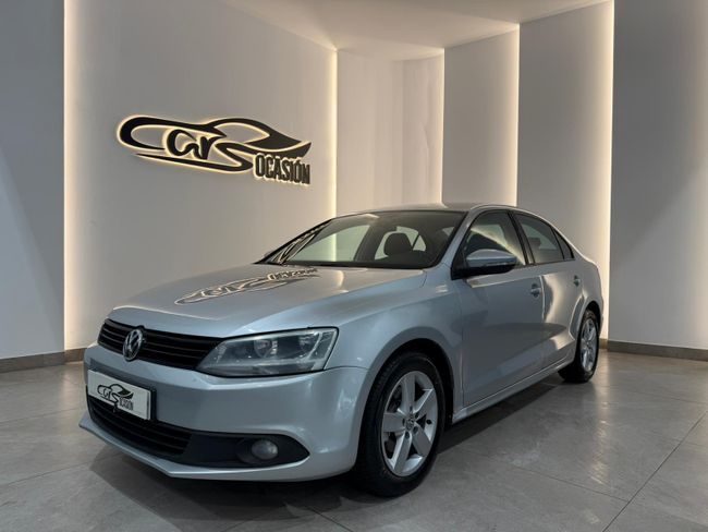 Volkswagen Jetta 1.6 TDI Advance BMT 2011