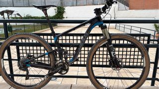 Bicicleta Montaña Giant Carbono XT