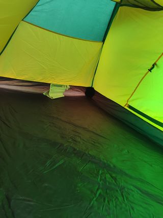 Tienda de campaña Quechua Quick Hiker 2