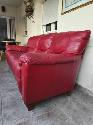Divano in Pelle Rossa Vintage
