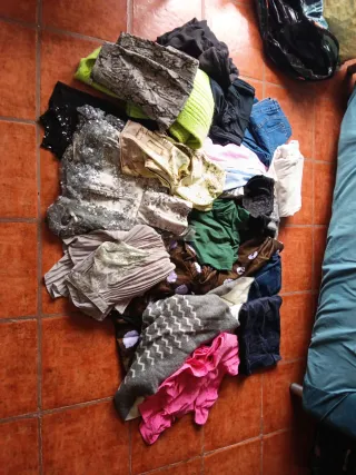 Lote Ropa Mujer varias tallas, más de 20 prendas