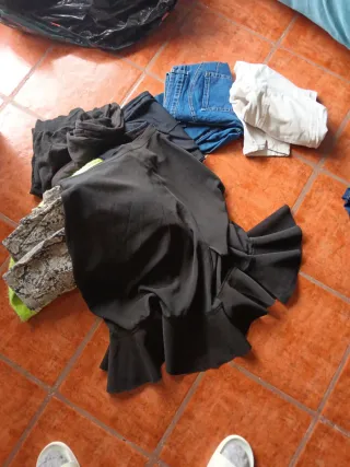Lote Ropa Mujer varias tallas, más de 20 prendas