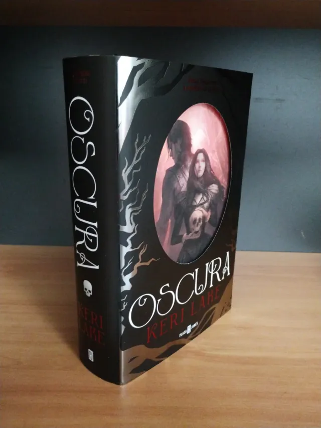 Oscura (El Bosque Voraz 2) Nuevo!