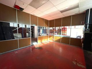 Nave industrial en alquiler en Las Tablas en Madrid