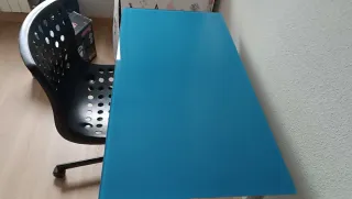 Mesa cristal más sillas escritorio