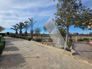 Chalet en venta en Las Bayas en Elche