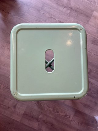 Taburette Altos Metálicos Estilo Industrial. Hay 4