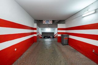 Garaje en venta en Camino de Ronda - Rosaleda en Granada