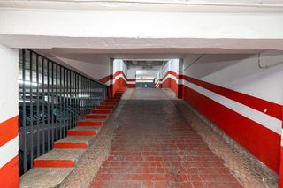 Garaje en venta en Camino de Ronda - Rosaleda en Granada