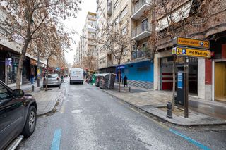 Garaje en venta en Camino de Ronda - Rosaleda en Granada
