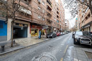 Garaje en venta en Camino de Ronda - Rosaleda en Granada