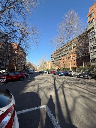 Piso en alquiler en Costillares en Madrid