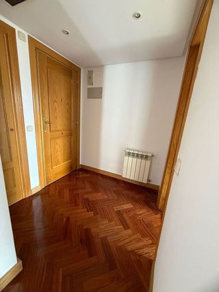 Piso en alquiler en Costillares en Madrid