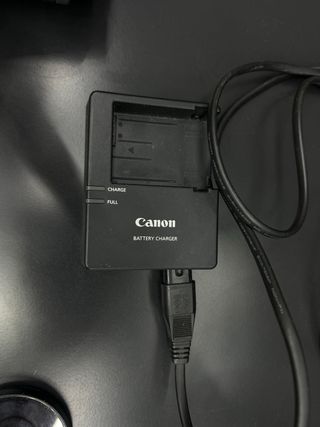 Cámara Canon EOS 700D