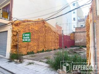 Terreno en venta en Centro Ciudad en Manises