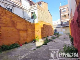 Terreno en venta en Centro Ciudad en Manises
