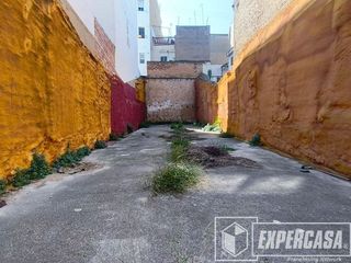 Terreno en venta en Centro Ciudad en Manises