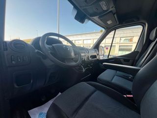 Nissan NV400 L3H2 35T 2.3dCi EU6 121kW RWD COMFORT