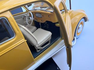 VW BEETLE ( 1955 ) 1.000.000 TH BURAGO 1/18
