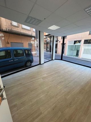 Local comercial en alquiler en Centre en Tortosa