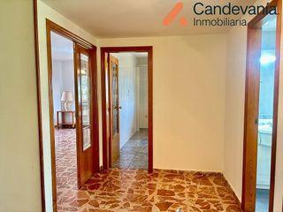 Chalet en venta en Zuera