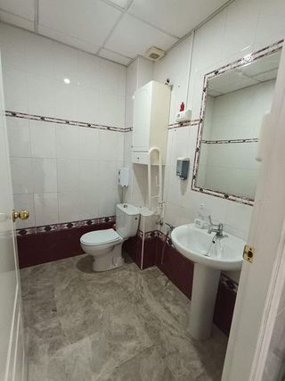Local comercial en venta en Huerta de la Reina - Trassierra en Córdoba