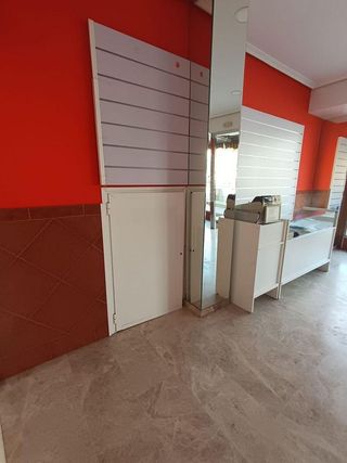 Local comercial en venta en Huerta de la Reina - Trassierra en Córdoba